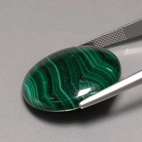 Malaquita verde natural 42,90ct, corte redondo, opaco