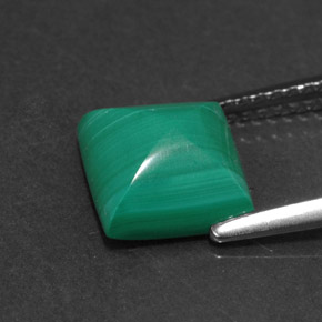 Malaquita verde natural 3,31ct, quadrado, opaco