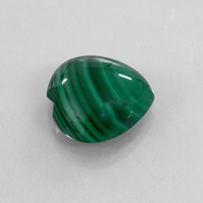 Malaquita verde natural 8,74ct, formato de coração, opaco