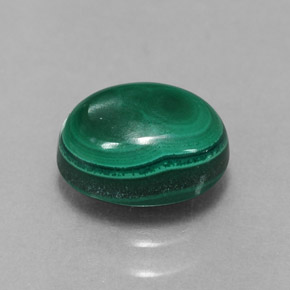 Malaquita verde natural 2,09ct, corte oval, opaco