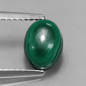 Malaquita verde natural 2,09ct, corte oval, opaco
