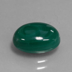 Malaquita verde natural 3,77ct, corte oval, opaco