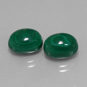 Pedras preciosas de malaquita verde natural de  ct, corte oval, opaco