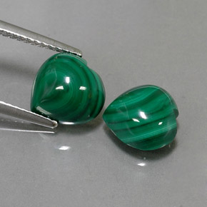 Pedras preciosas de malaquita verde natural de  ct, formato de coração, opaco