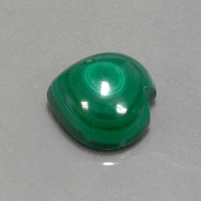 Malaquita verde natural 4,73ct, formato de coração, opaco