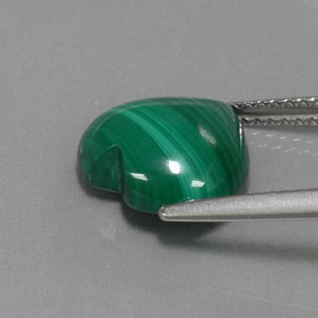 Malaquita verde natural 4,91ct, formato de coração, opaco
