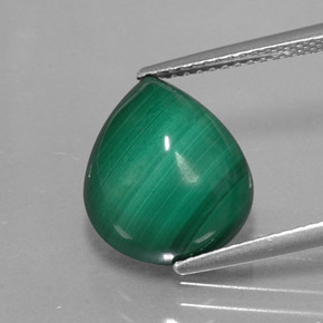 Malaquita verde natural 9,50ct, formato de pêra, opaco