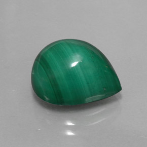 Malaquita verde natural 9,50ct, formato de pêra, opaco