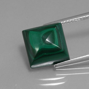 Malaquita verde natural 10,66ct, quadrado, opaco