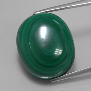 Malaquita verde natural 33,16ct, corte oval, opaco