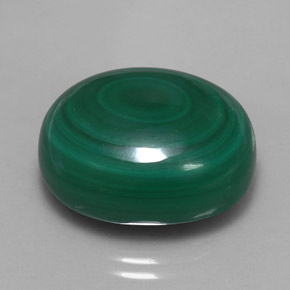 Malaquita verde natural 33,16ct, corte oval, opaco