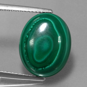Malaquita verde natural 12,98ct, corte oval, opaco
