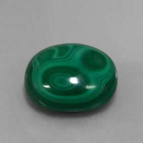 Malaquita verde natural 14,79ct, corte oval, opaco