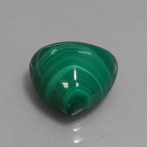 Malaquita verde natural 6,13ct, trillion, opaco