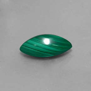 Malaquita verde natural 3,43ct, marquise, opaco