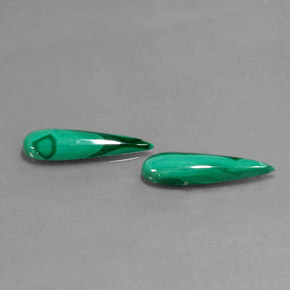 Pedras preciosas de malaquita verde natural de  ct, formato de pêra, opaco