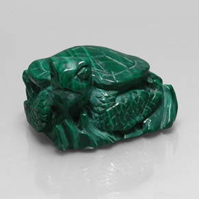 Malaquita verde natural 274,20ct, forma extravagante, opaco