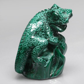 Malaquita verde natural 343,30ct, forma extravagante, opaco