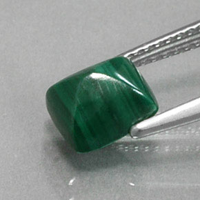 Malaquita verde natural 2,17ct, baguete, opaco