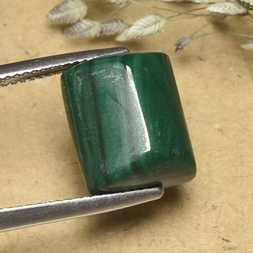 Malaquita verde natural 12,75ct, baguete, opaco