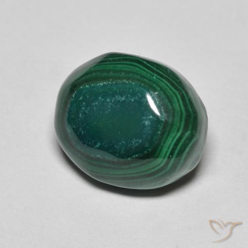 Malaquita verde pinho Natural 6.69ct, oval, Opaco