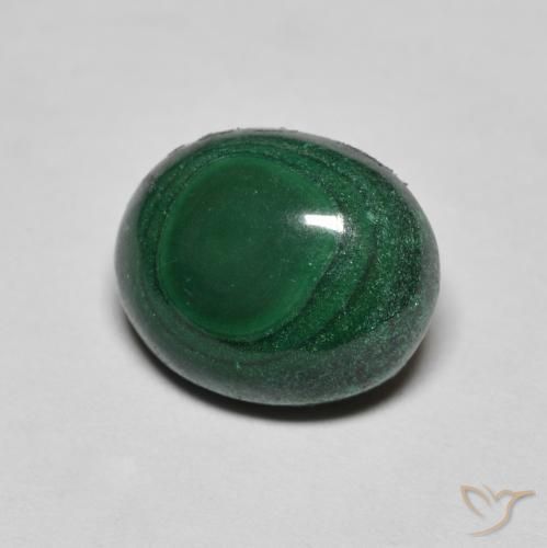 Malaquita verde natural 6,43ct, corte oval, opaco