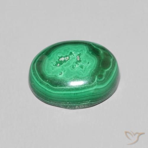 Malaquita verde natural 6,72ct, corte oval, opaco