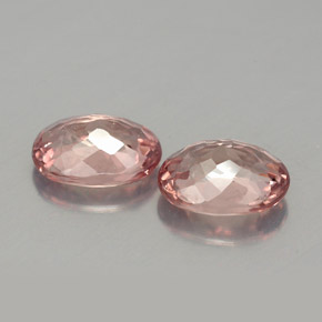Pedras preciosas de granada malaia rosa natural de  ct, corte oval, VVS-VS