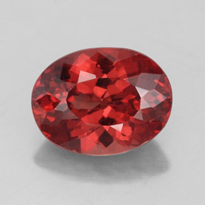 Granada malaia rosa natural 3,56ct, corte oval, VVS-VS