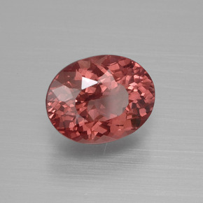 Granada malaia rosa natural 3,45ct, corte oval, VS