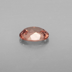 Granada malaia rosa natural 0,85ct, corte oval, VVS-VS