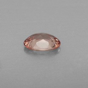 Granada malaia amarelo natural 0,76ct, corte oval, VVS-VS