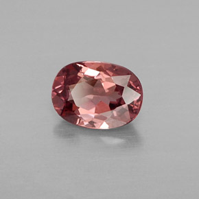 Granada malaia rosa natural 1,05ct, corte oval, VVS