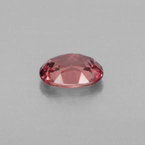 Granada malaia rosa natural 1,05ct, corte oval, VVS