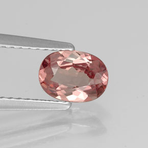 Granada malaia rosa natural 0,88ct, corte oval, VVS