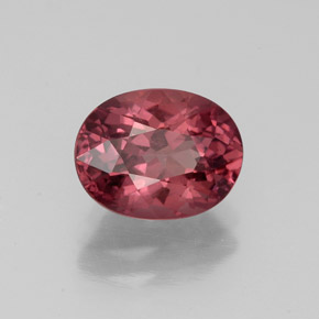 Granada malaia rosa natural 2,32ct, corte oval, VVS-VS