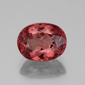 Granada malaia rosa natural 3,49ct, corte oval, VVS