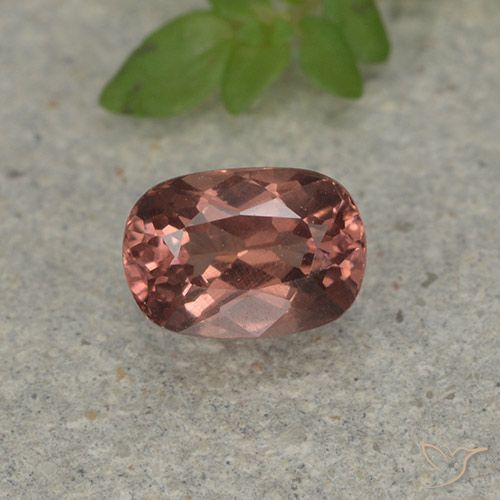 Granada malaia rosa natural 0,86ct, almofada cortada, VS