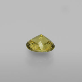 Pequena Garnet Verde Dourado Natural 1.40ct, Corte Oval, VVS-VS