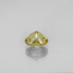 Pequena Garnet Dourado Esverdeado Natural 1.05ct, Corte Oval, VVS