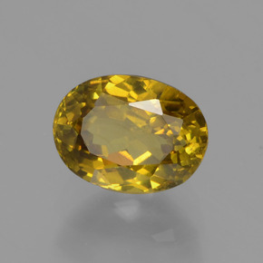 Pequena Garnet Dourado Esverdeado Natural 1.11ct, Corte Oval, VS