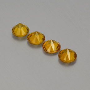 Pedras preciosas de Pequena Garnet Laranja Médio natural de 1.76 ct, Corte Redondo, VVS-VS