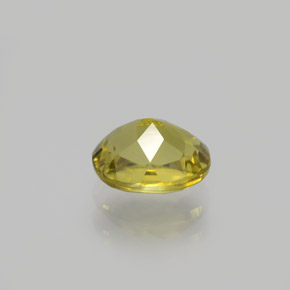 Pequena Garnet Verde Dourado Natural 1.00ct, Corte Oval, VS
