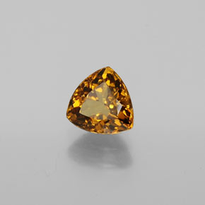 Pequena Garnet Dourado Esverdeado Natural 0.86ct, Trilhão, VS