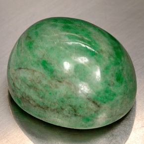 Maw-sit-sit verde natural 16,90ct, corte oval, opaco