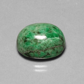 Maw-sit-sit verde natural 14,02ct, corte oval, opaco
