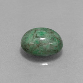 Maw-sit-sit verde natural 2,36ct, corte oval, opaco