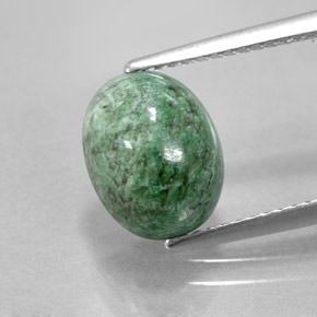 Maw-sit-sit verde natural 3,47ct, corte oval, opaco