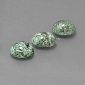 Pedras preciosas de maw-sit-sit verde natural de  ct, corte oval, opaco