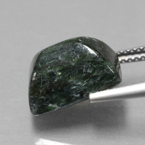 Maw-sit-sit verde natural 6,22ct, baguete, opaco